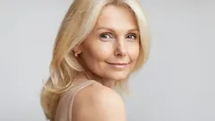 Zeven dagelijkse gewoonten die veroudering versnellen — kijk of jij ze ook hebt